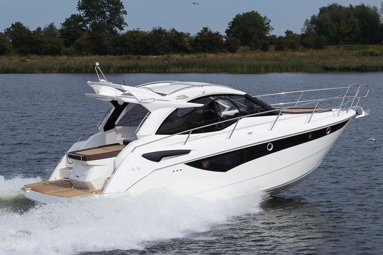 Galeon 305 HTS