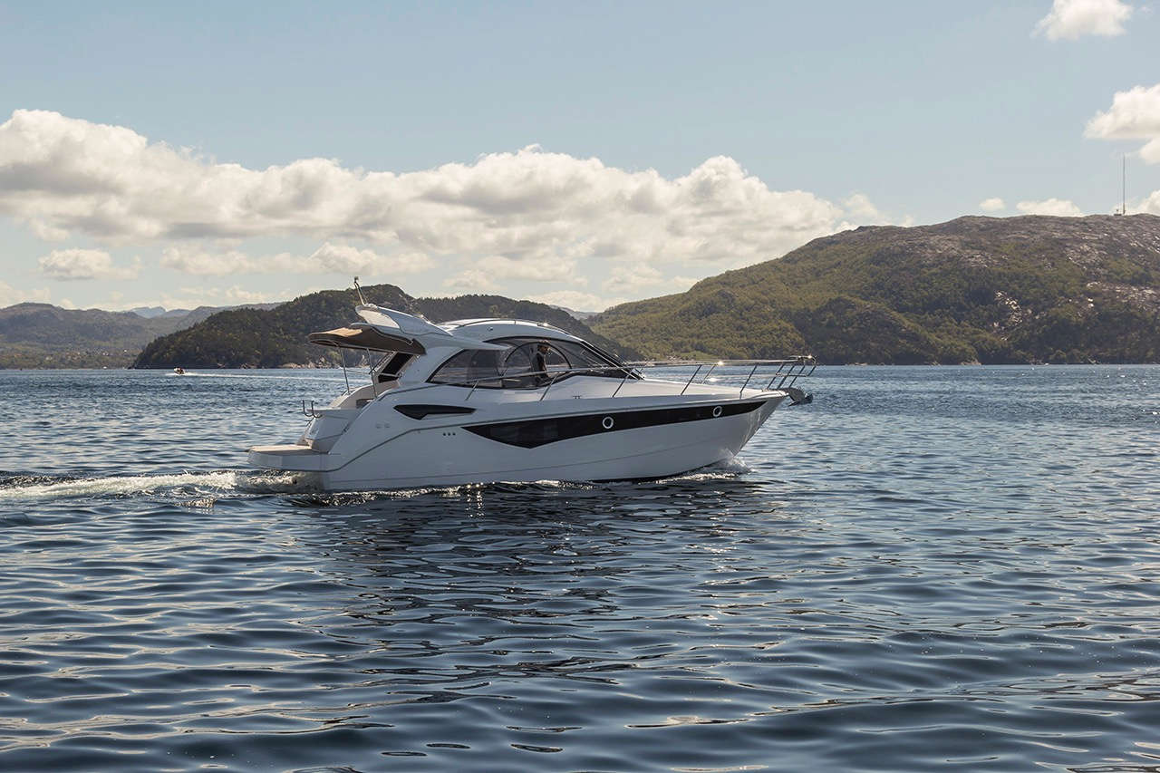 Galeon 305 HTS External image 13
