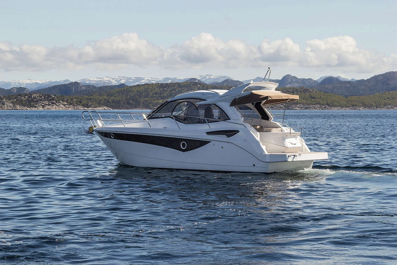 Galeon 305 HTS External image 14