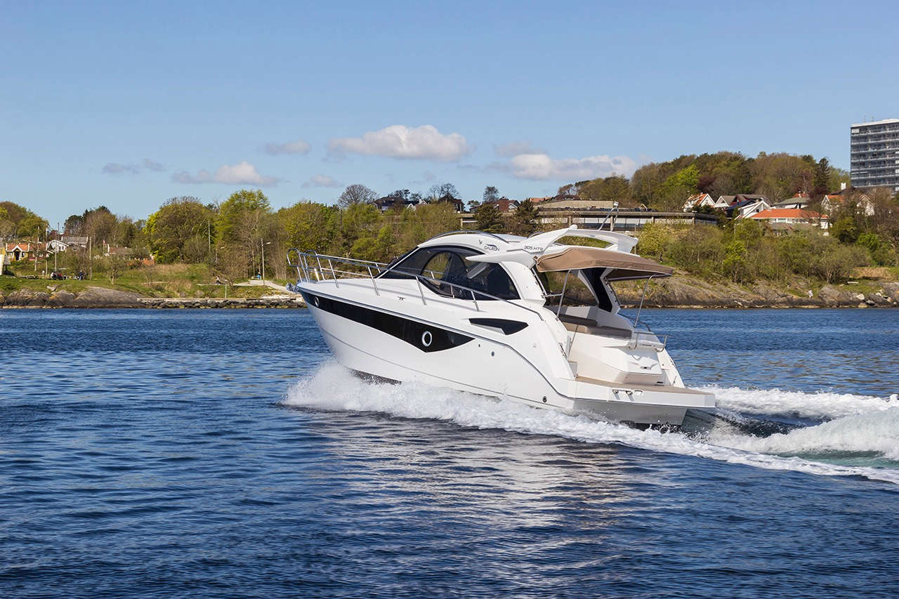 Galeon 305 HTS External image 17