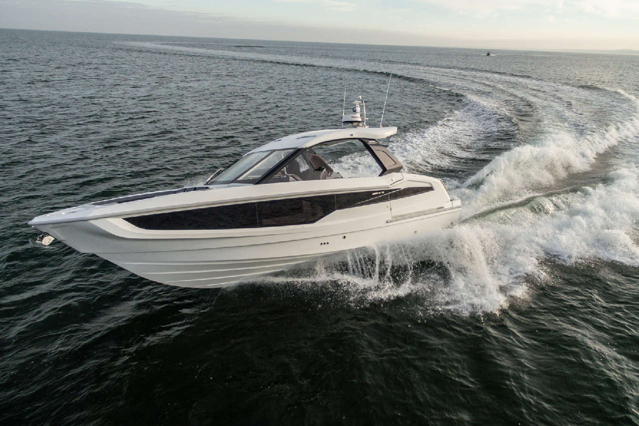 Galeon 325 GTO External image 12