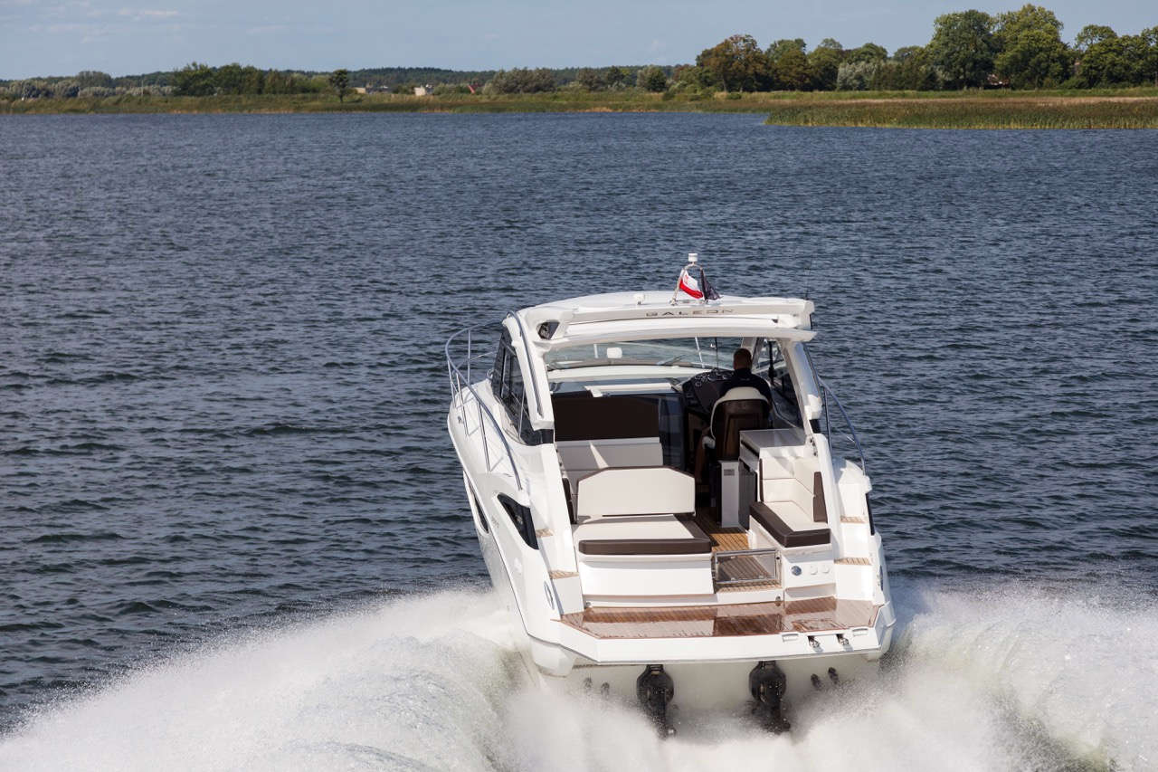 Galeon 335 HTS External image 13