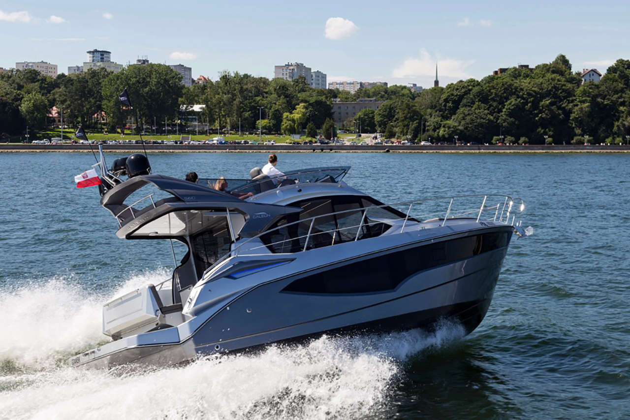 Galeon 360 FLY External image 22