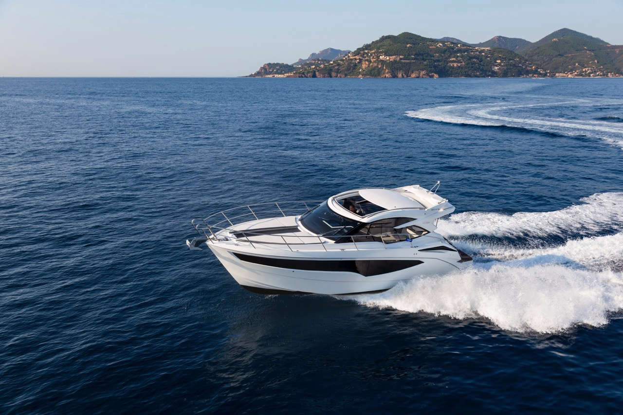 Galeon 365 HTS External image 8