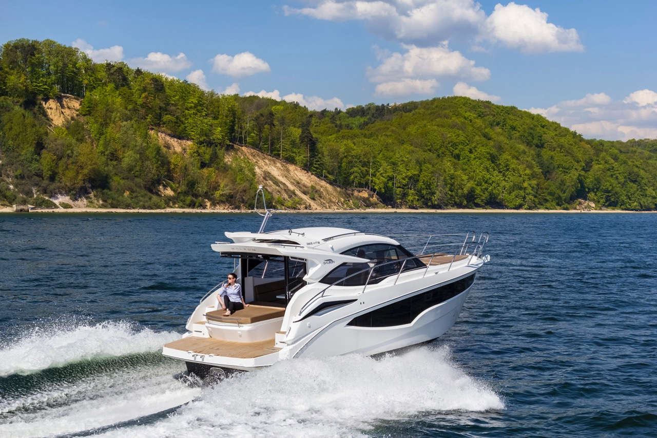 Galeon 365 HTS External image 21