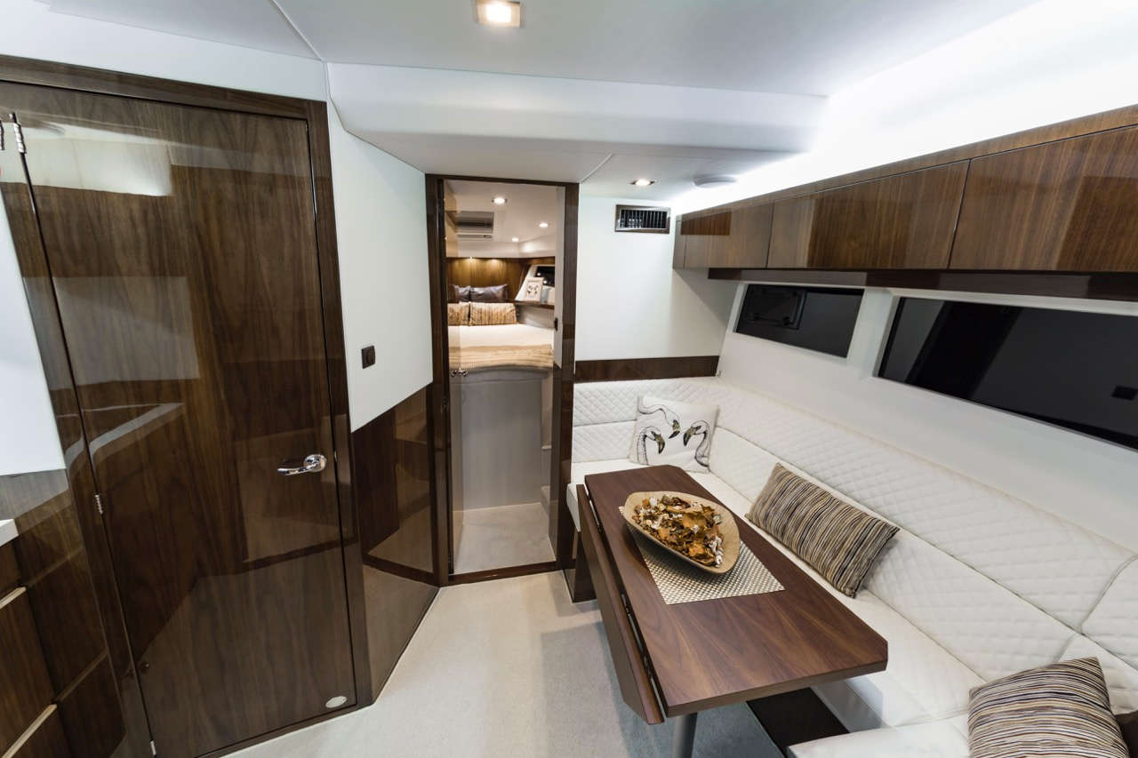 Galeon 365 HTS Internal image 8