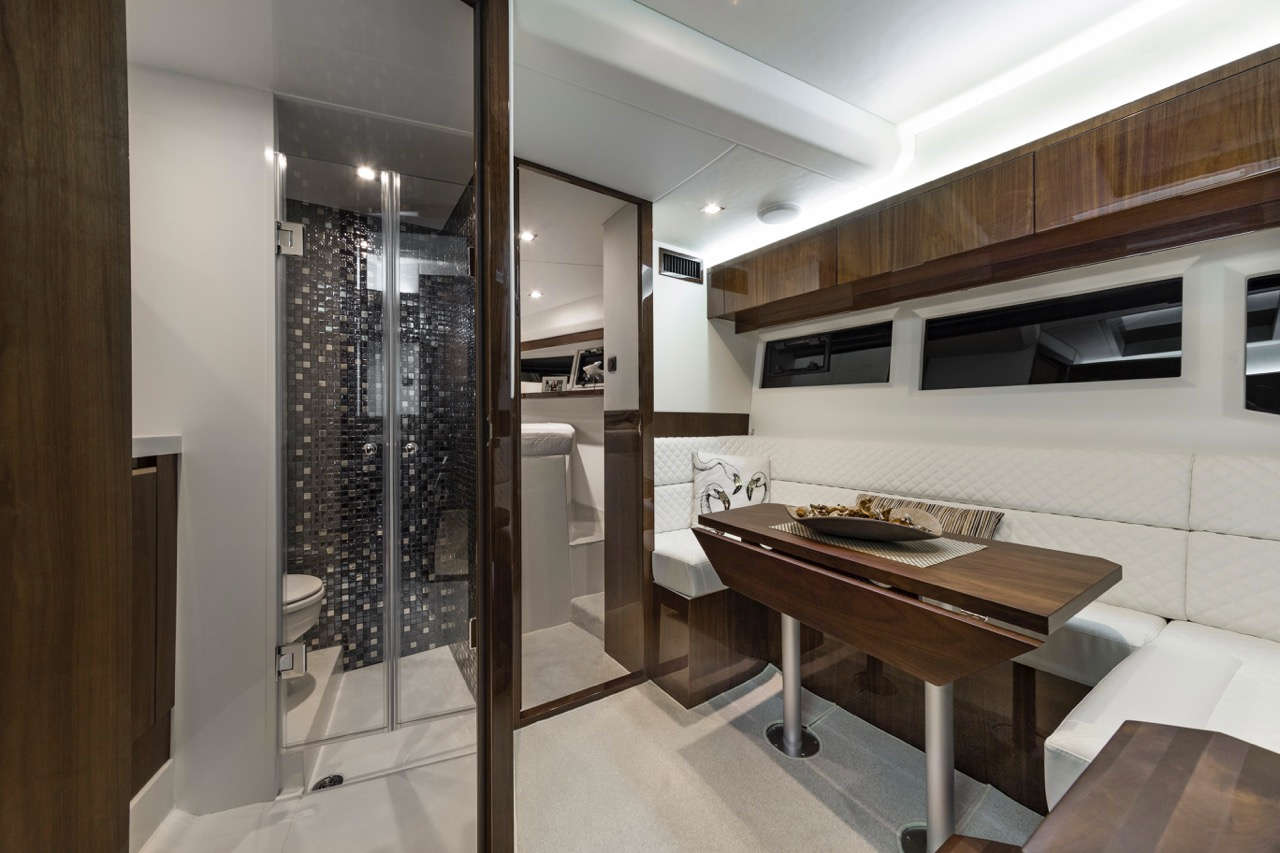 Galeon 365 HTS Internal image 14