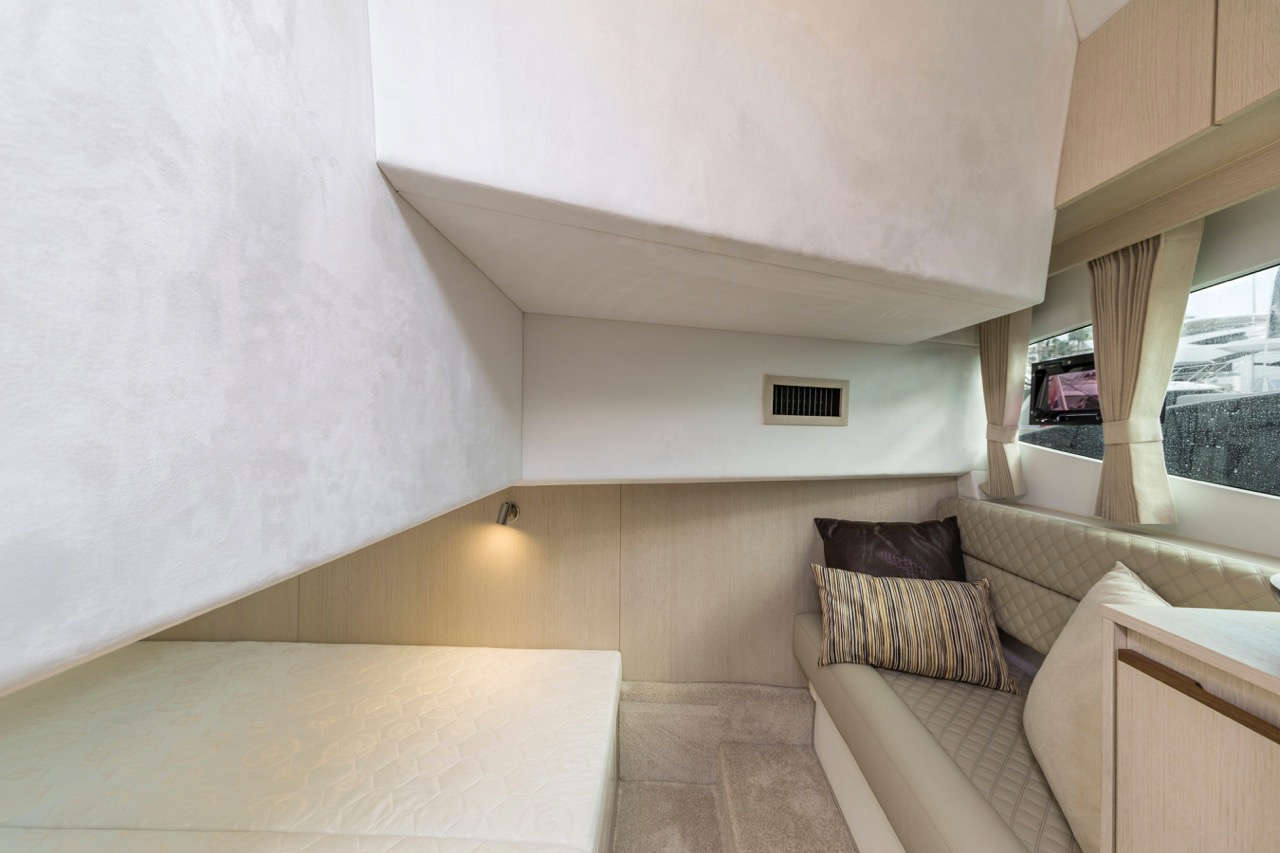 Galeon 365 HTS Internal image 23