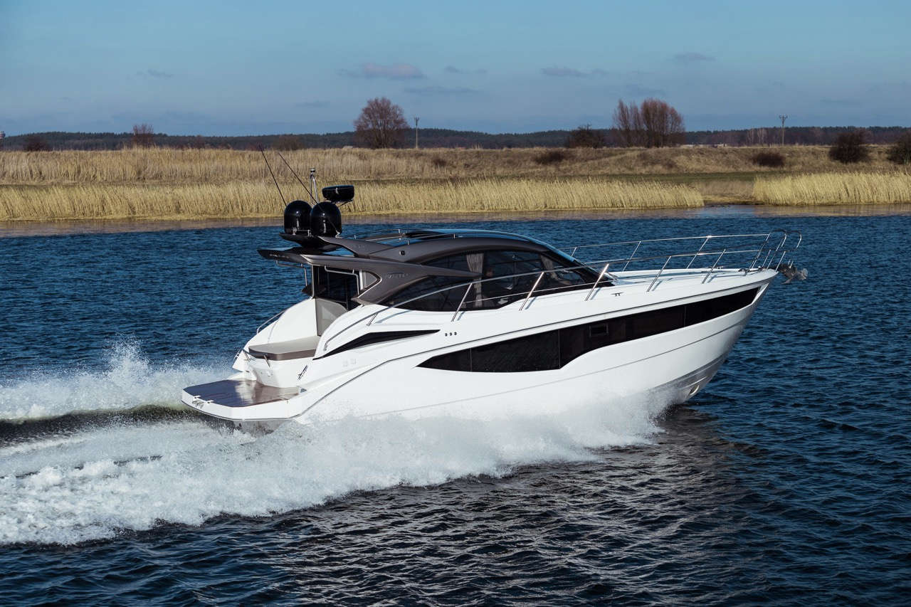 Galeon 365 HTS External image 25