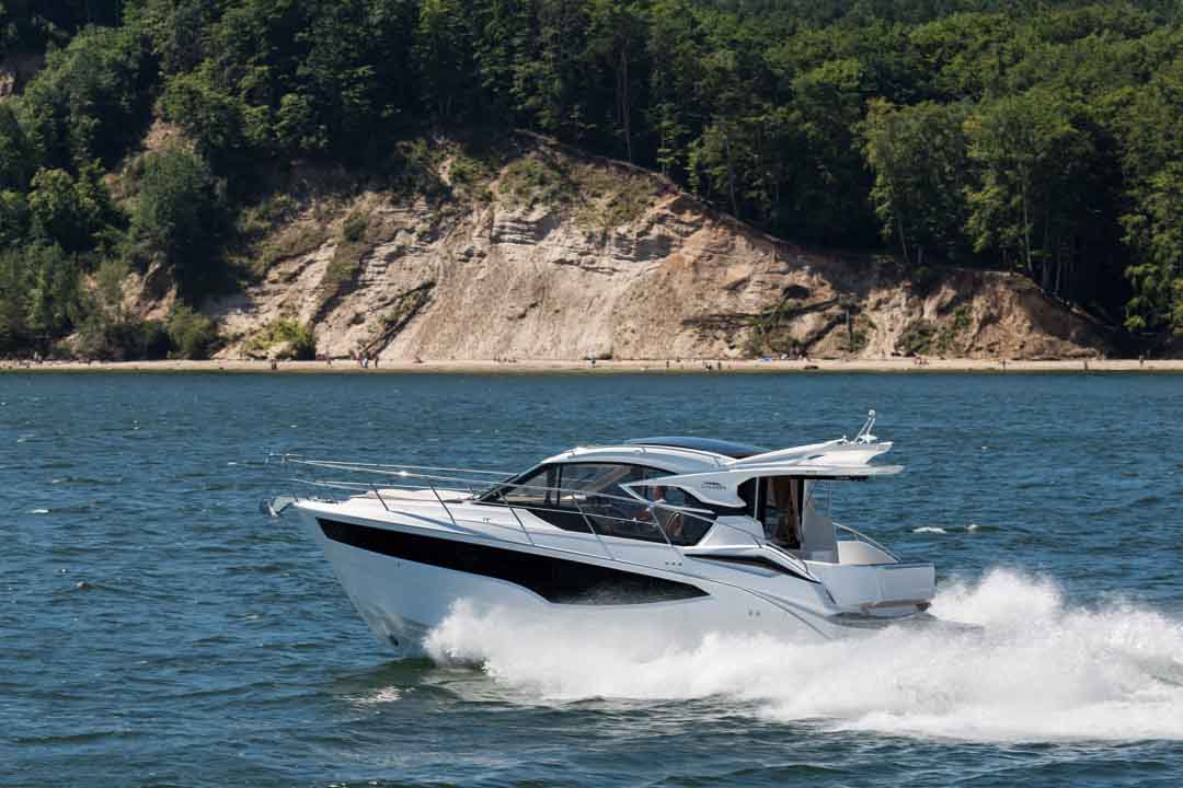Galeon 370 HTC External image 31