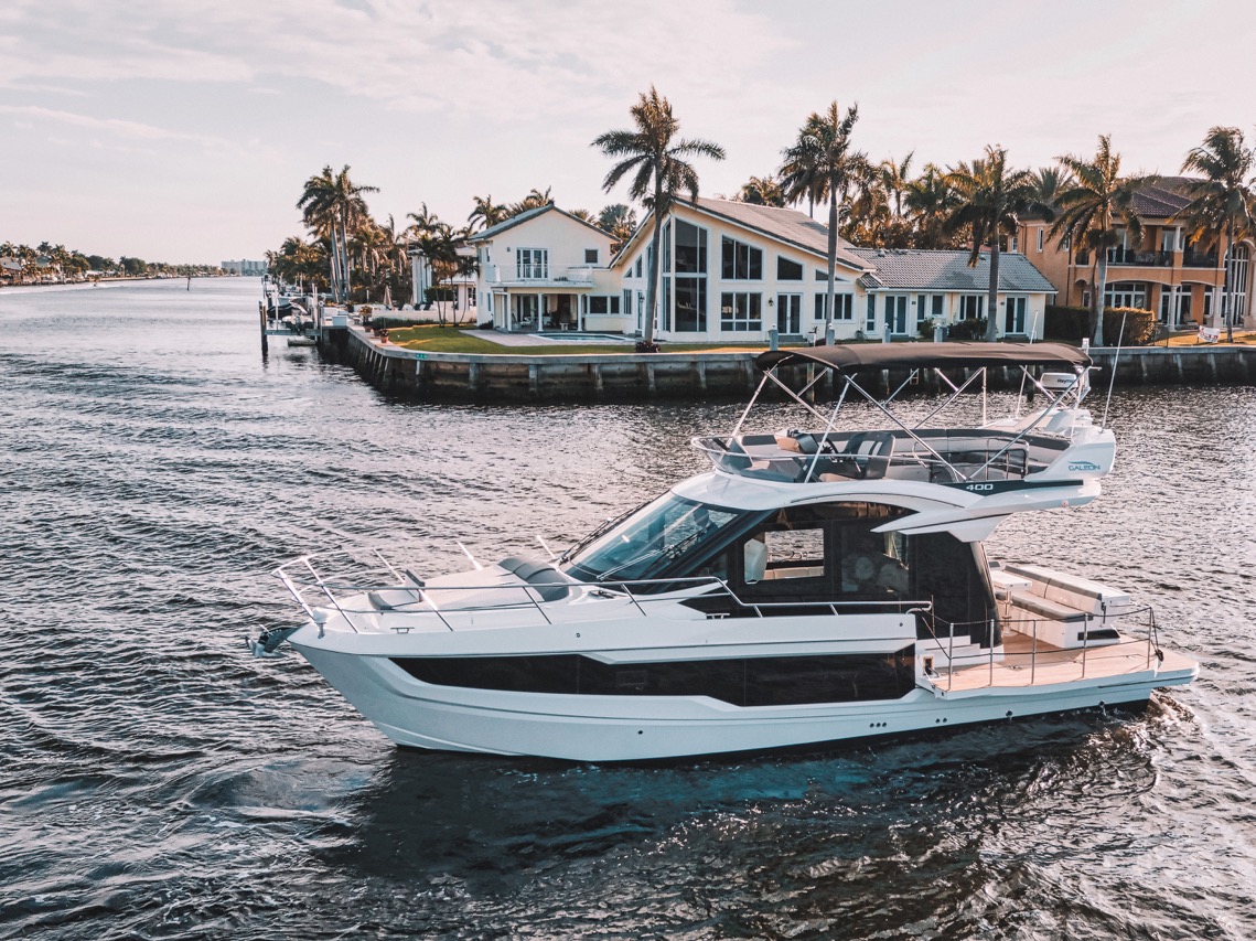 Galeon 400 FLY External image 5