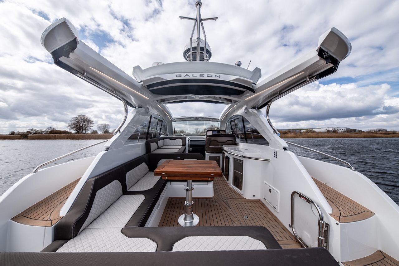Galeon 405 HTS Internal image 6
