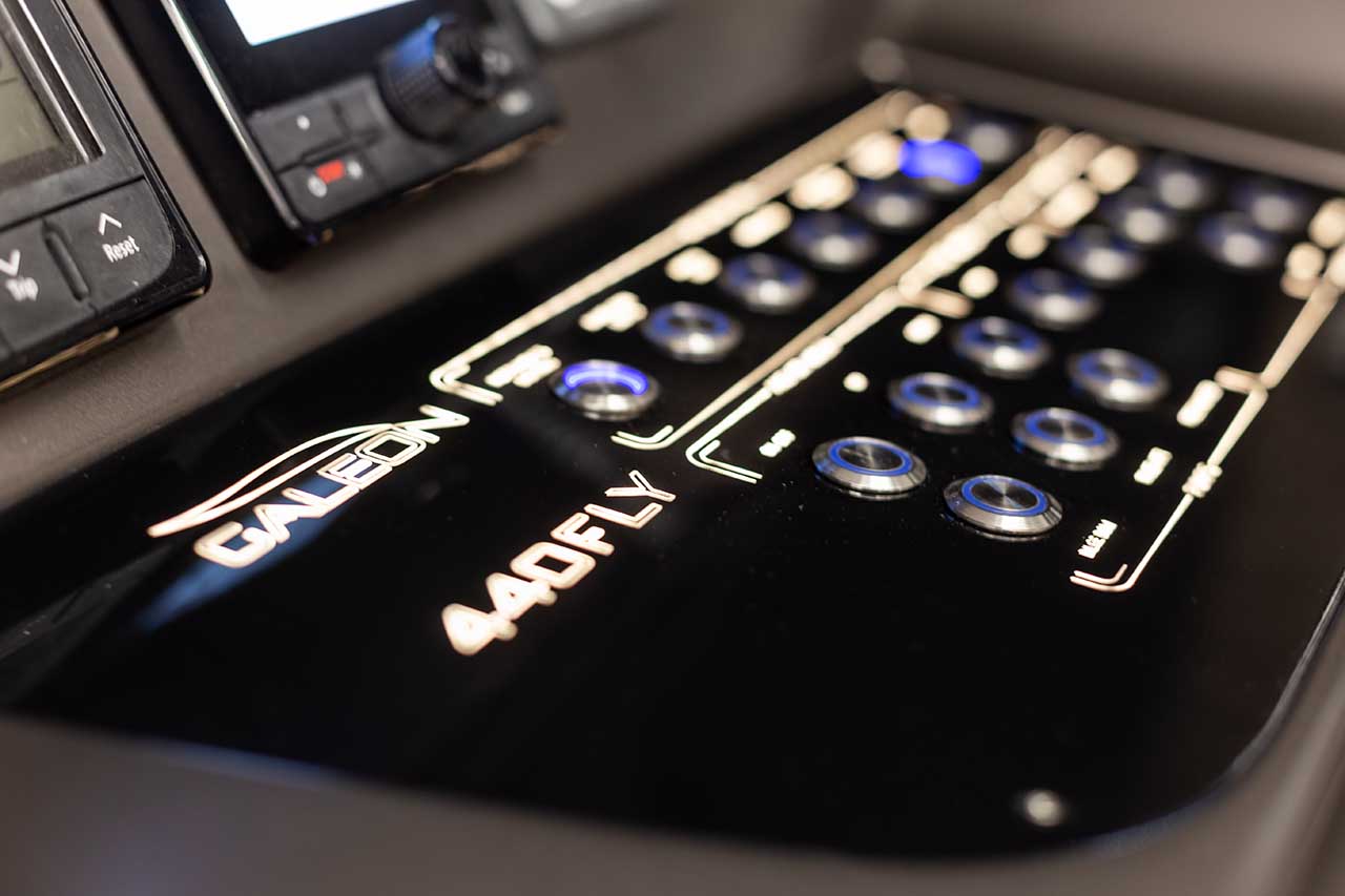 Galeon 440 FLY Details image 19