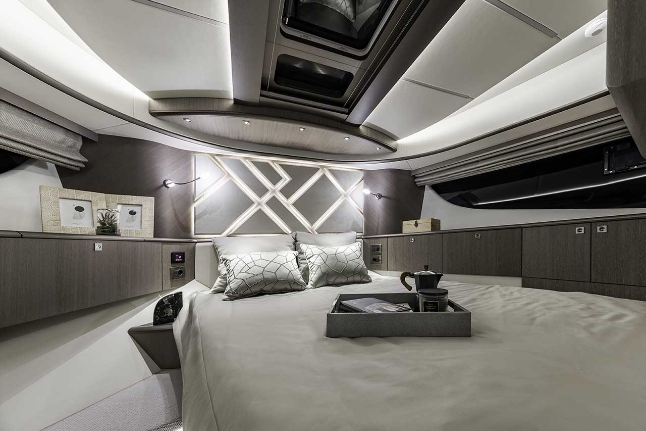 Galeon 440 FLY Internal image 3