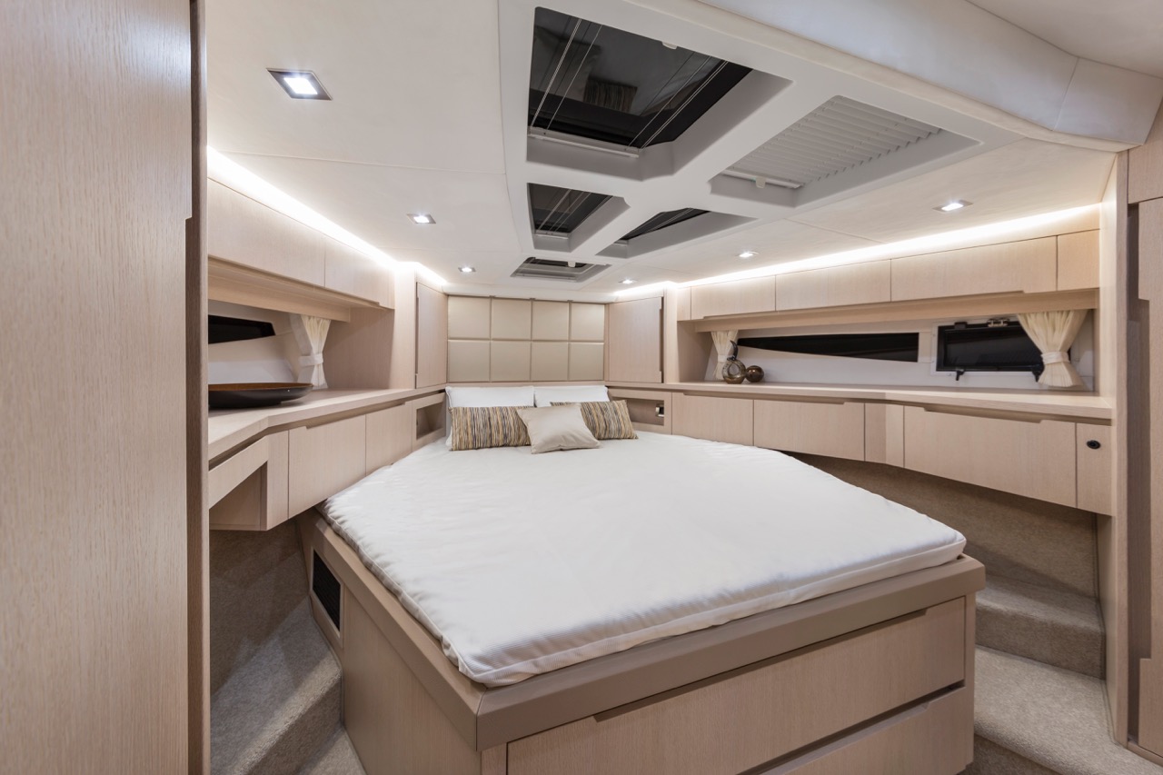 Galeon 460 FLY Internal image 6