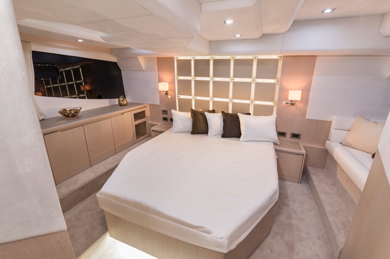 Galeon 460 FLY Internal image 10