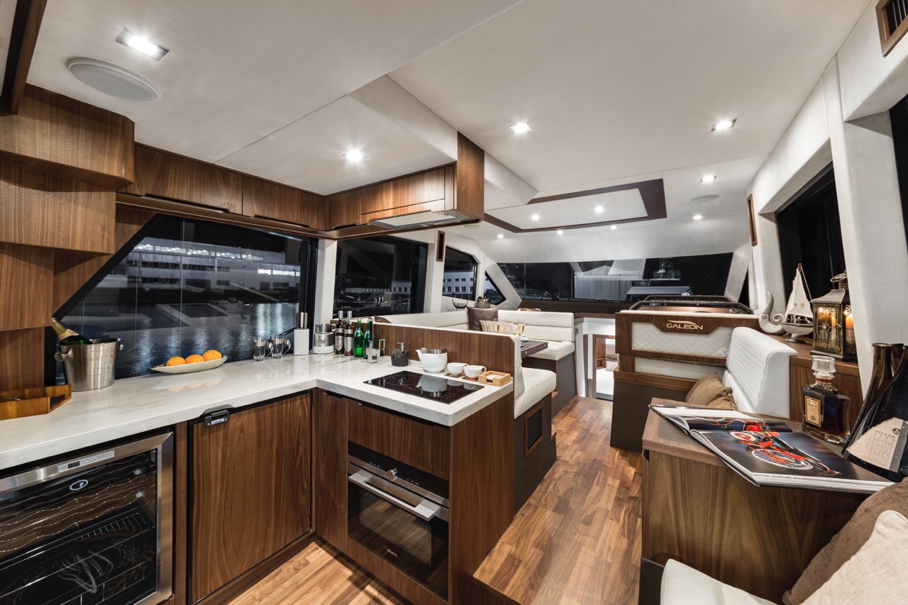 Galeon 460 FLY Internal image 11