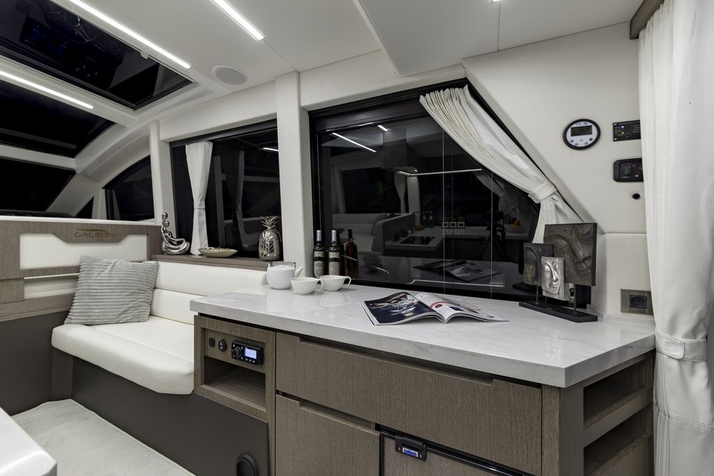 Galeon 470 SKYDECK Internal image 4