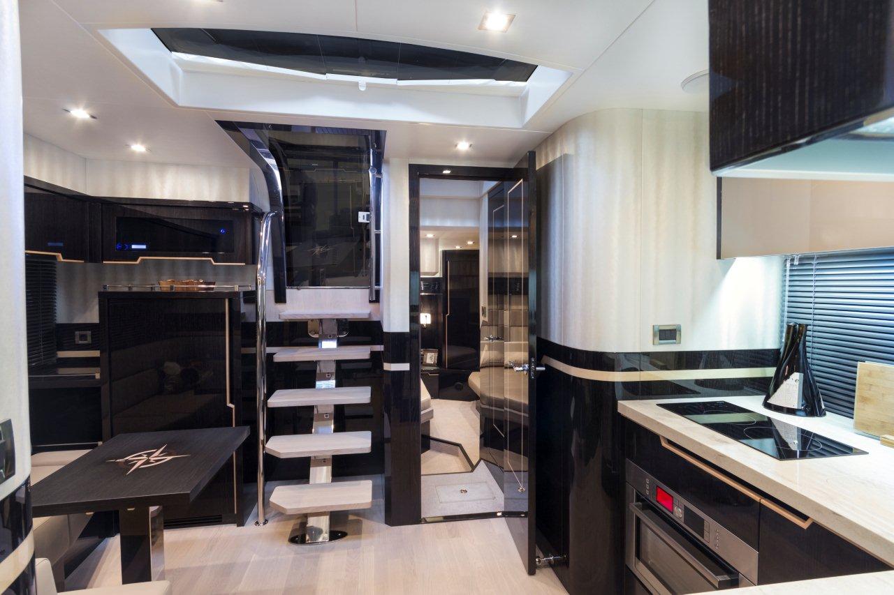 Galeon 485 HTS Internal image 12