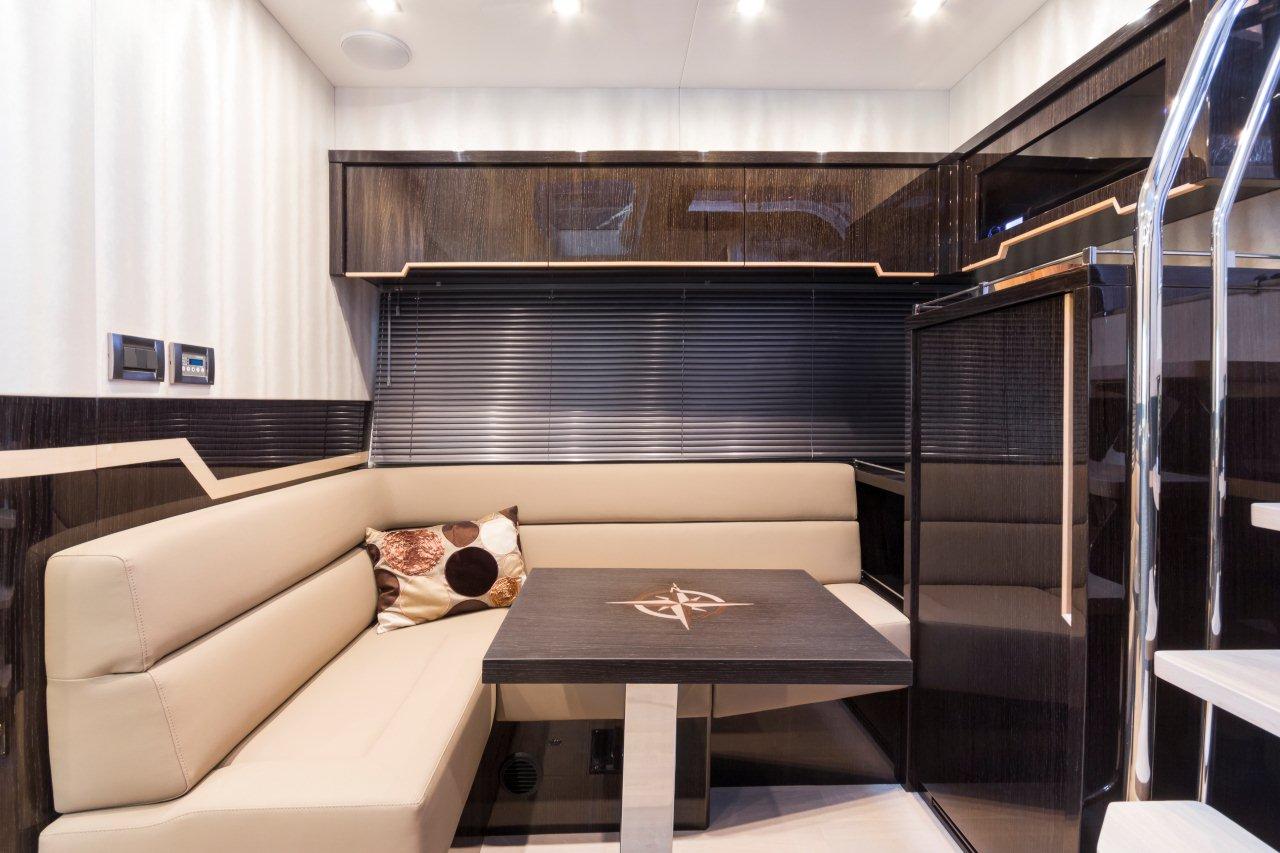 Galeon 485 HTS Internal image 14