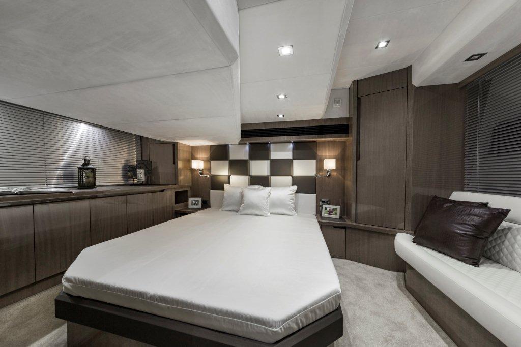 Galeon 485 HTS Internal image 6
