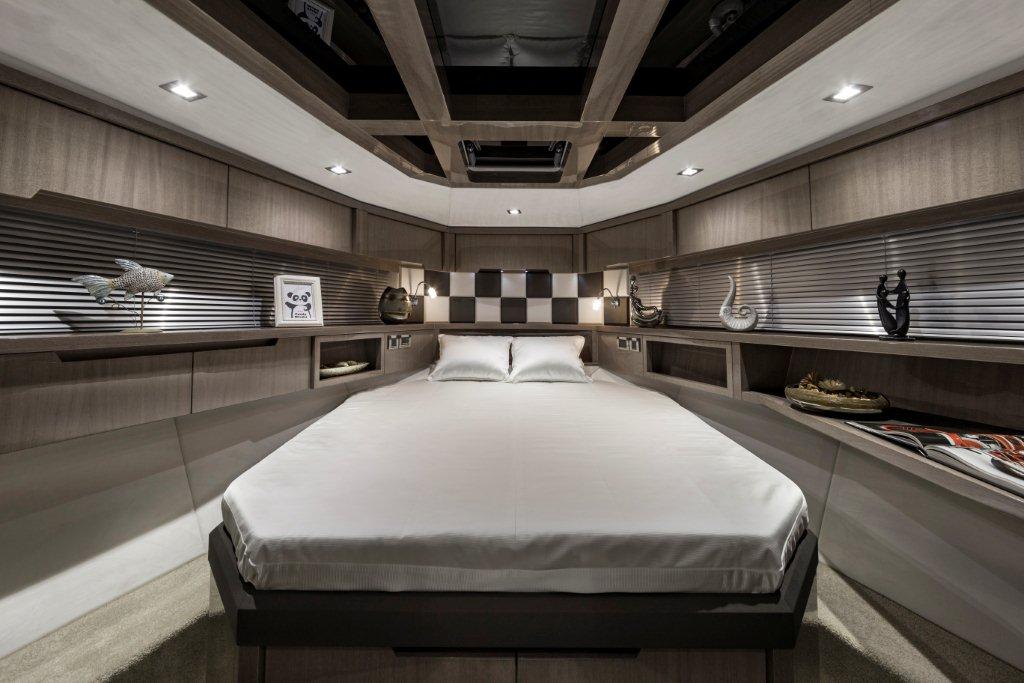 Galeon 485 HTS Internal image 8