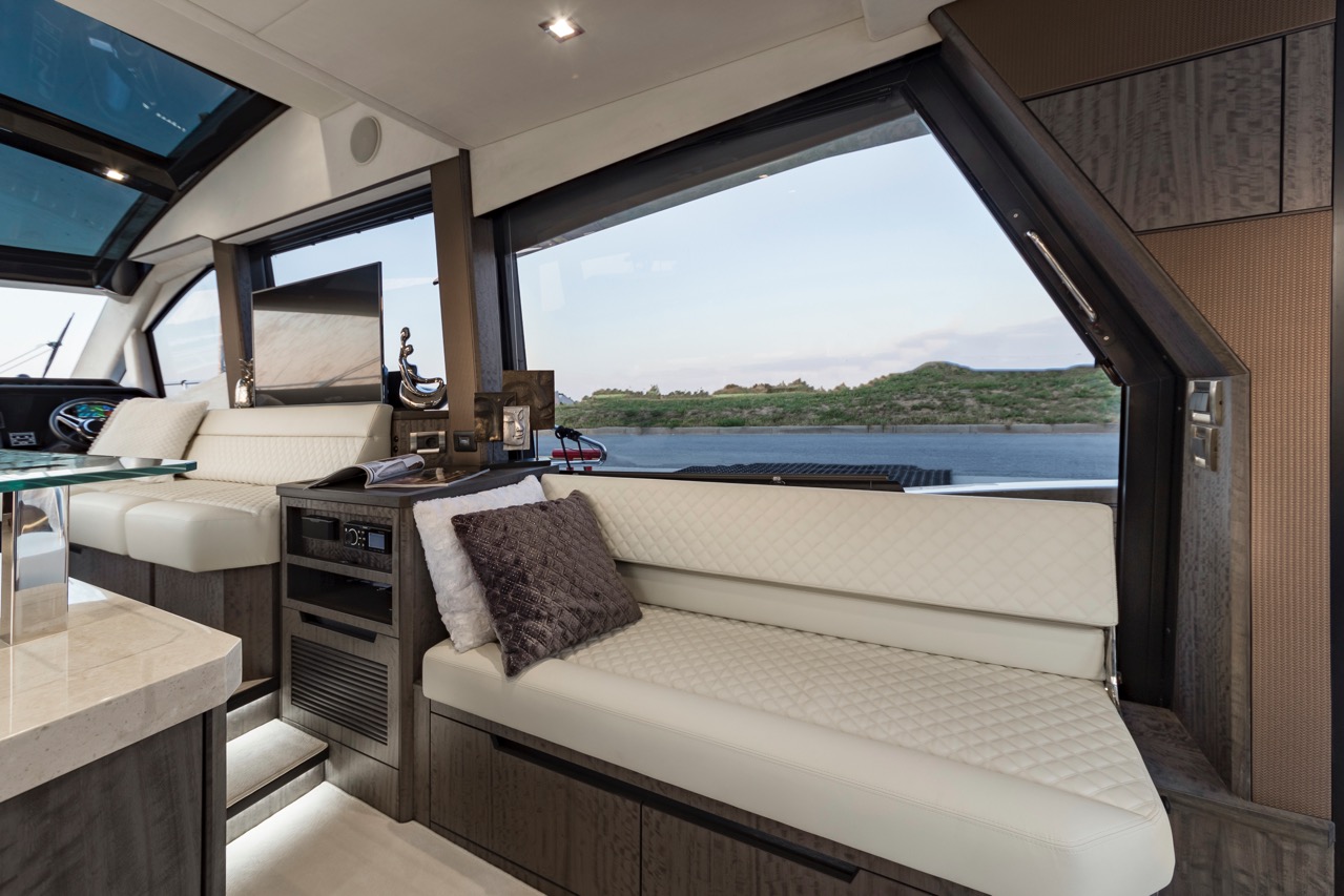 Galeon 510 SKYDECK Internal image 9