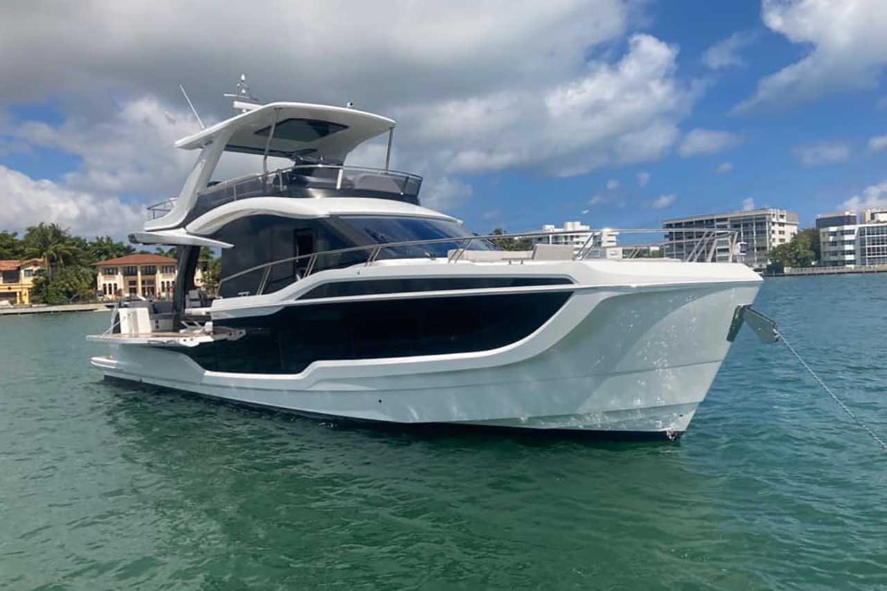 Galeon 560 Fly