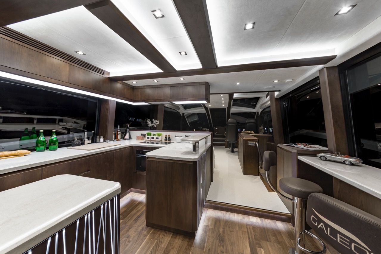 Galeon 640 FLY Internal image 26