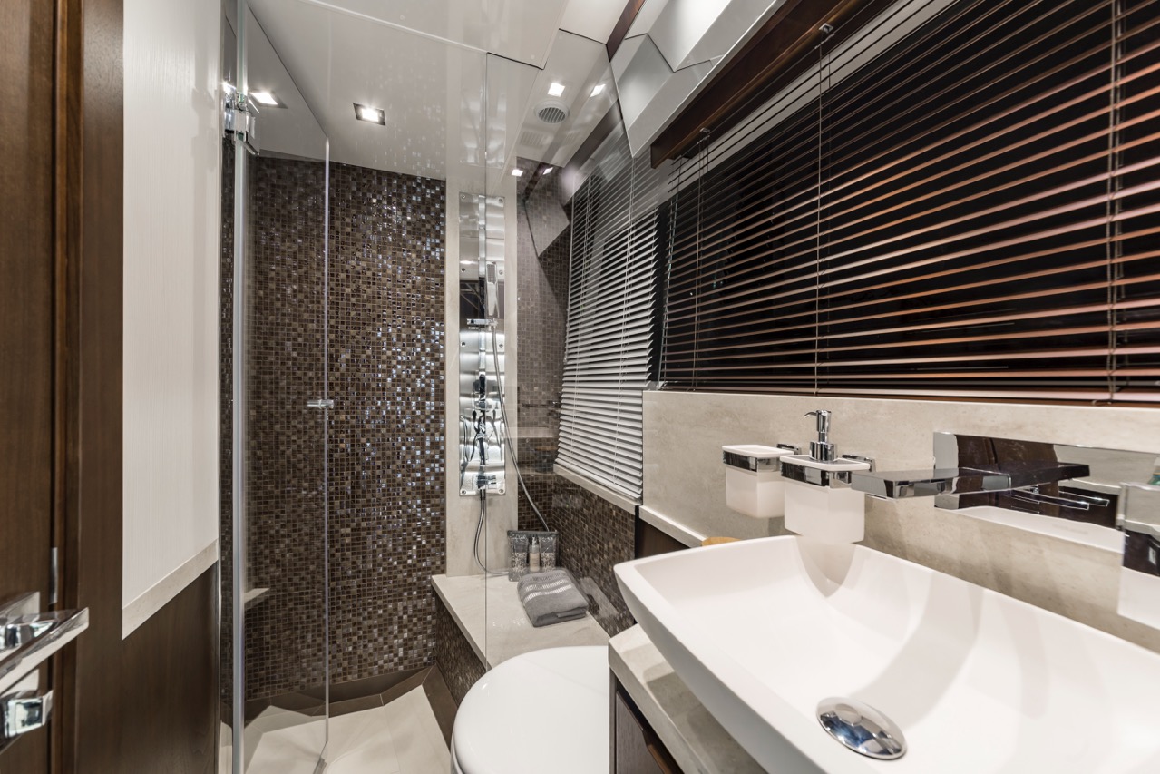 Galeon 640 FLY Internal image 36