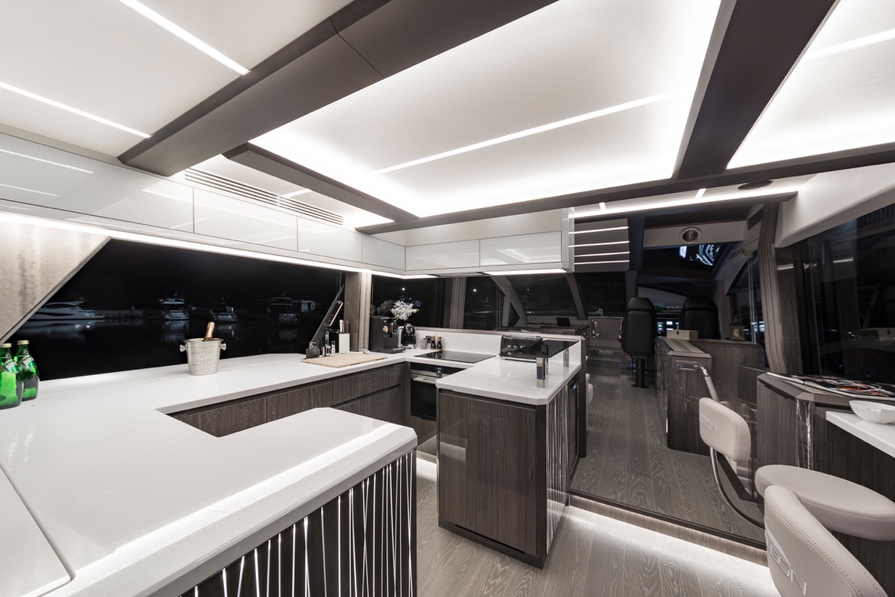 Galeon 650 FLY Internal 1