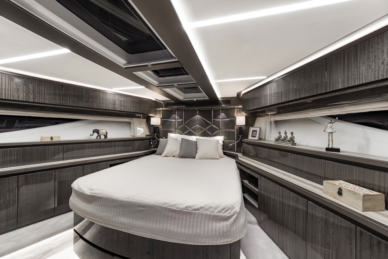 Galeon 650 SKY Internal 9