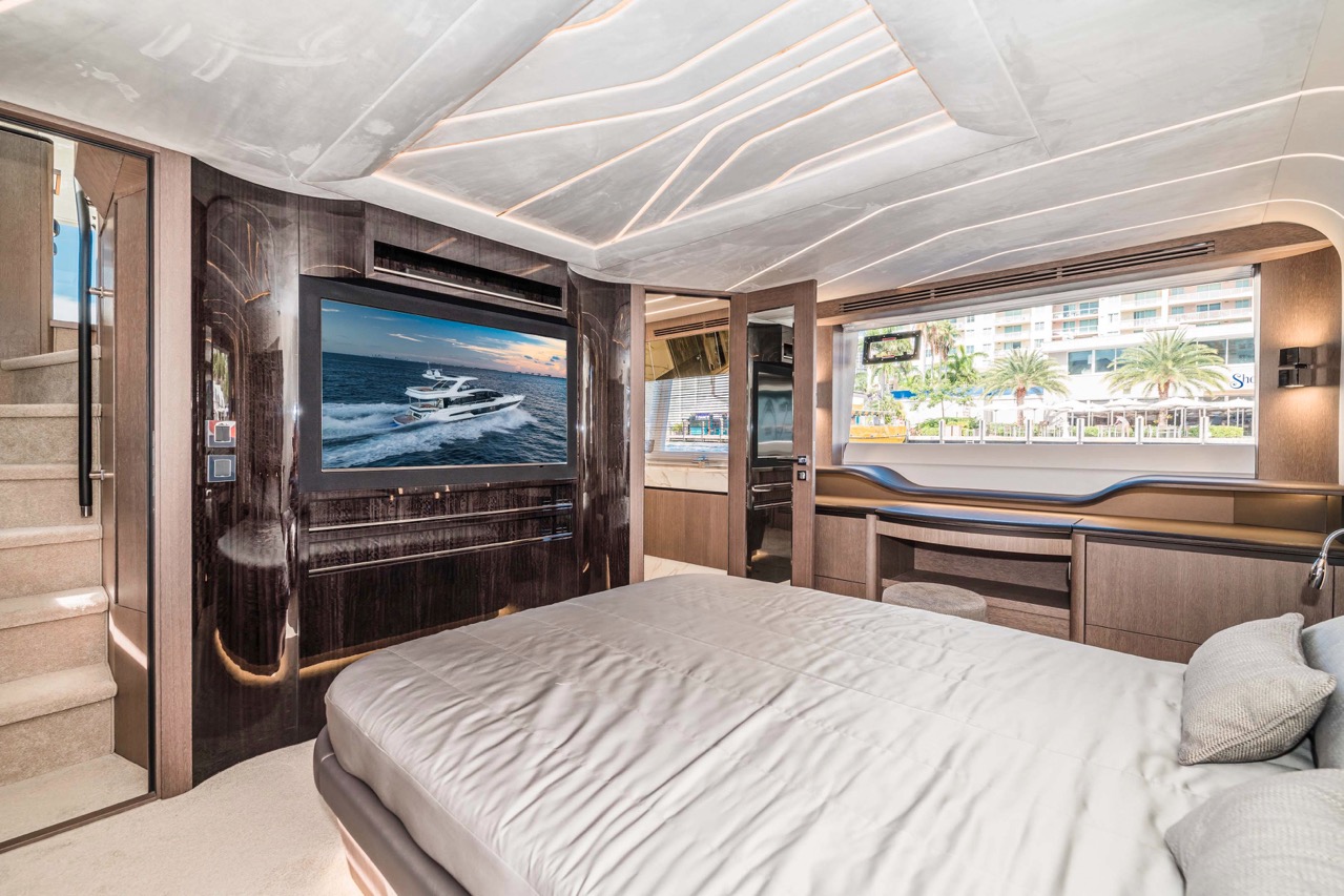 Galeon 680 FLY Internal image 29