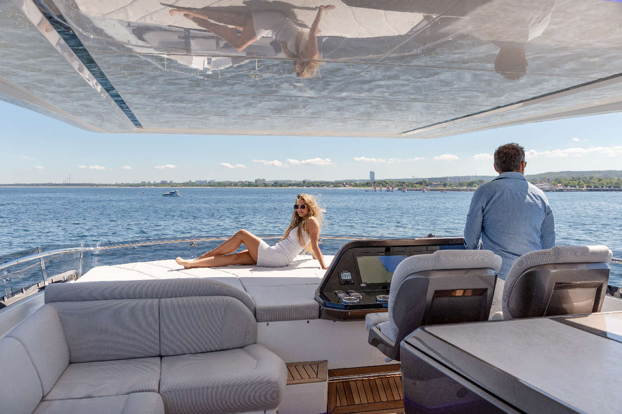 Galeon 800 FLY Lifestyle image 3