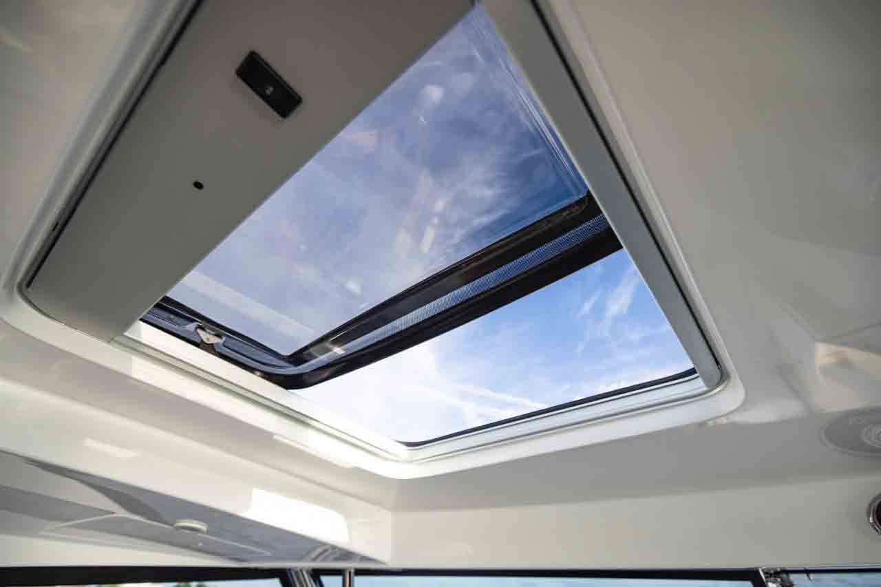Aquila 32 Features image 16