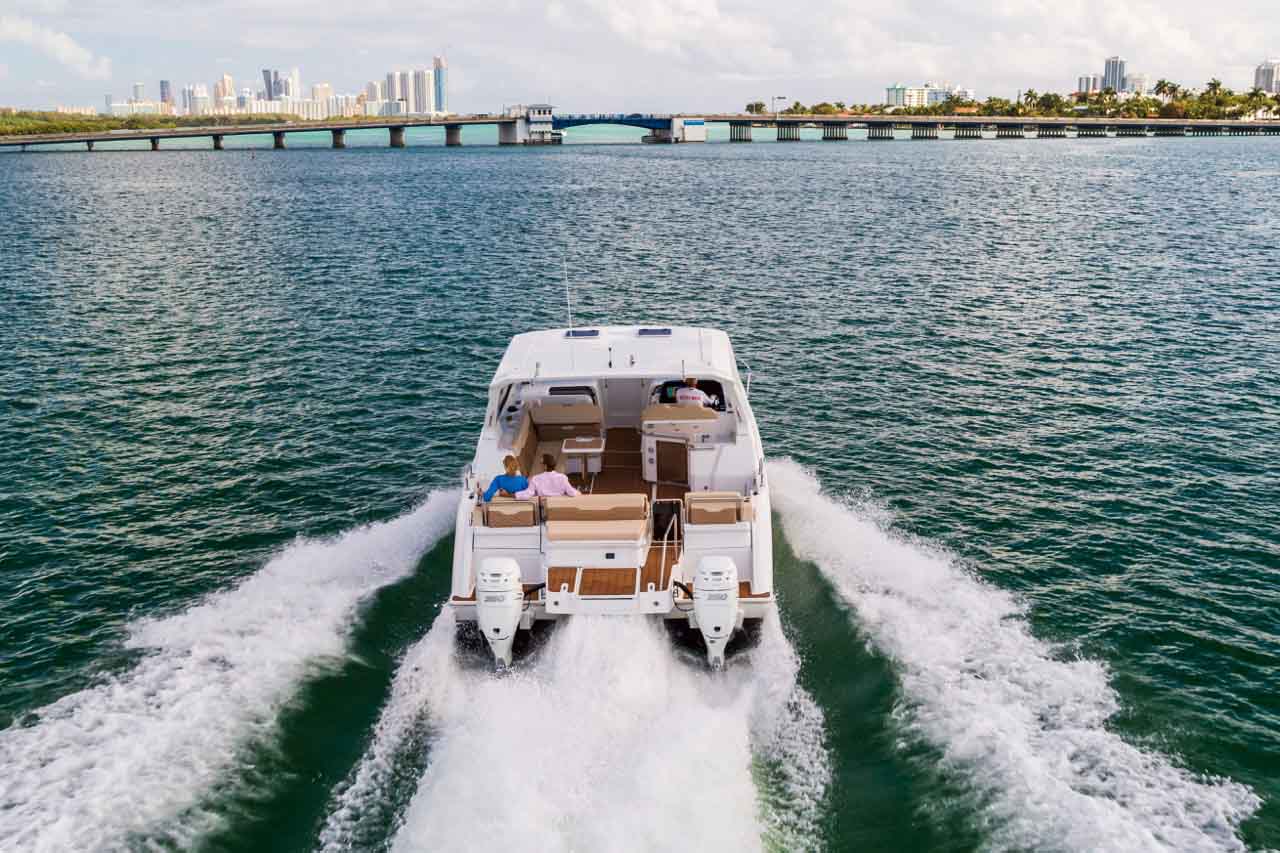 Aquila 36 Lifestyle image 6