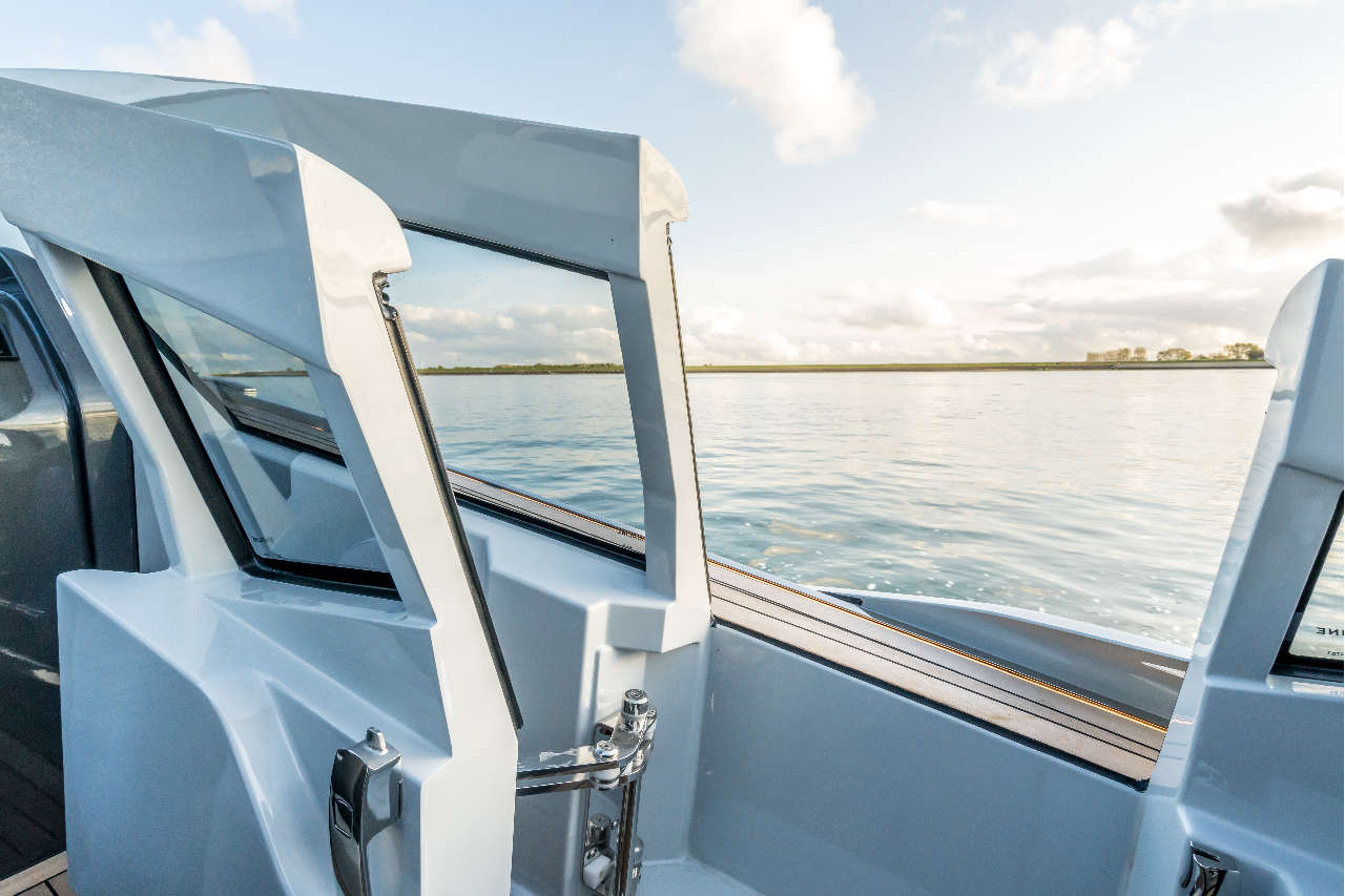 Fairline F//Line 33 External image 10