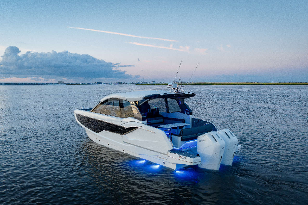 Galeon 375 GTO External image 1