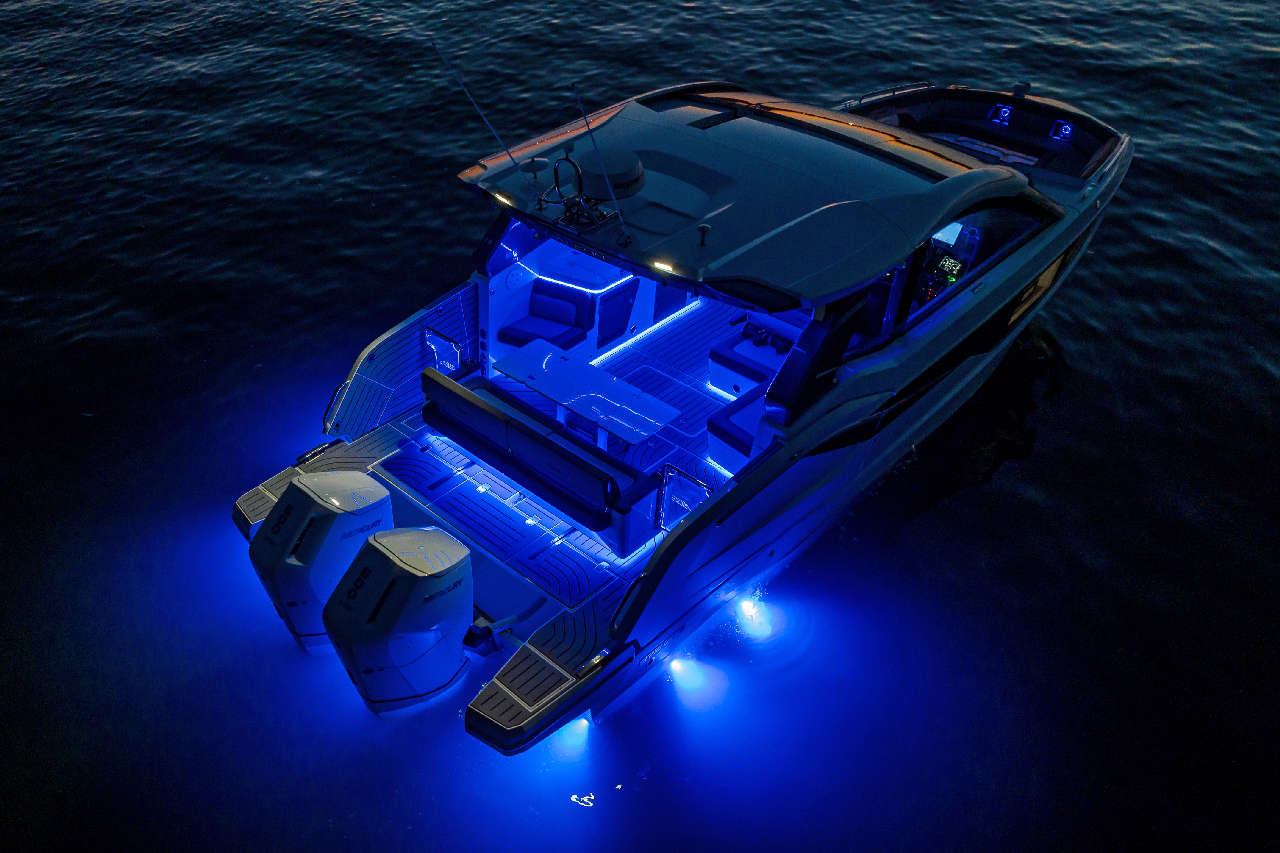 Galeon 375 GTO External image 11