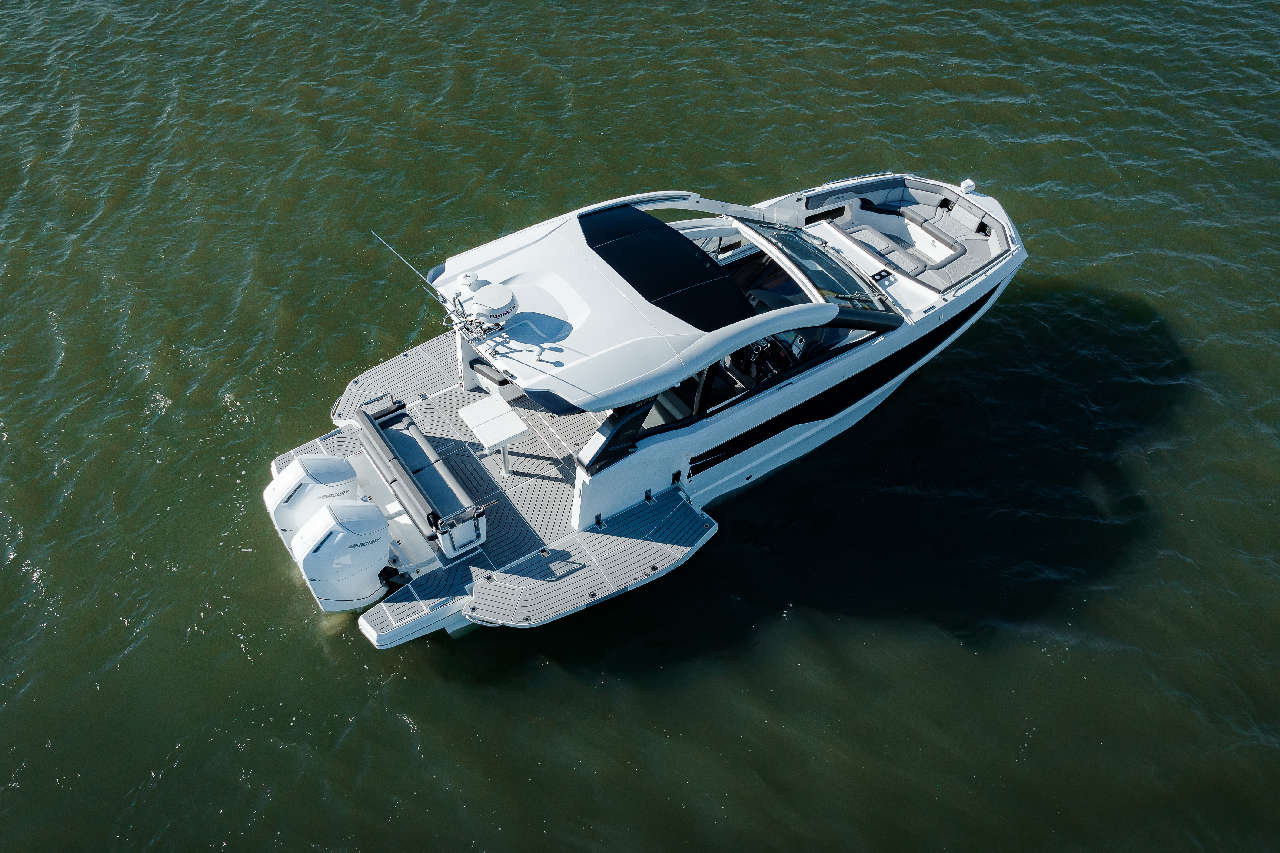 Galeon 375 GTO External image 8
