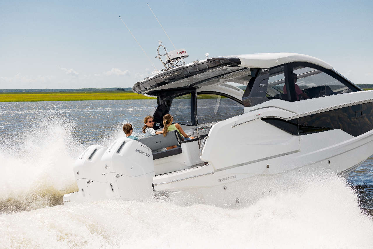 Galeon 375 GTO Lifestyle image 12