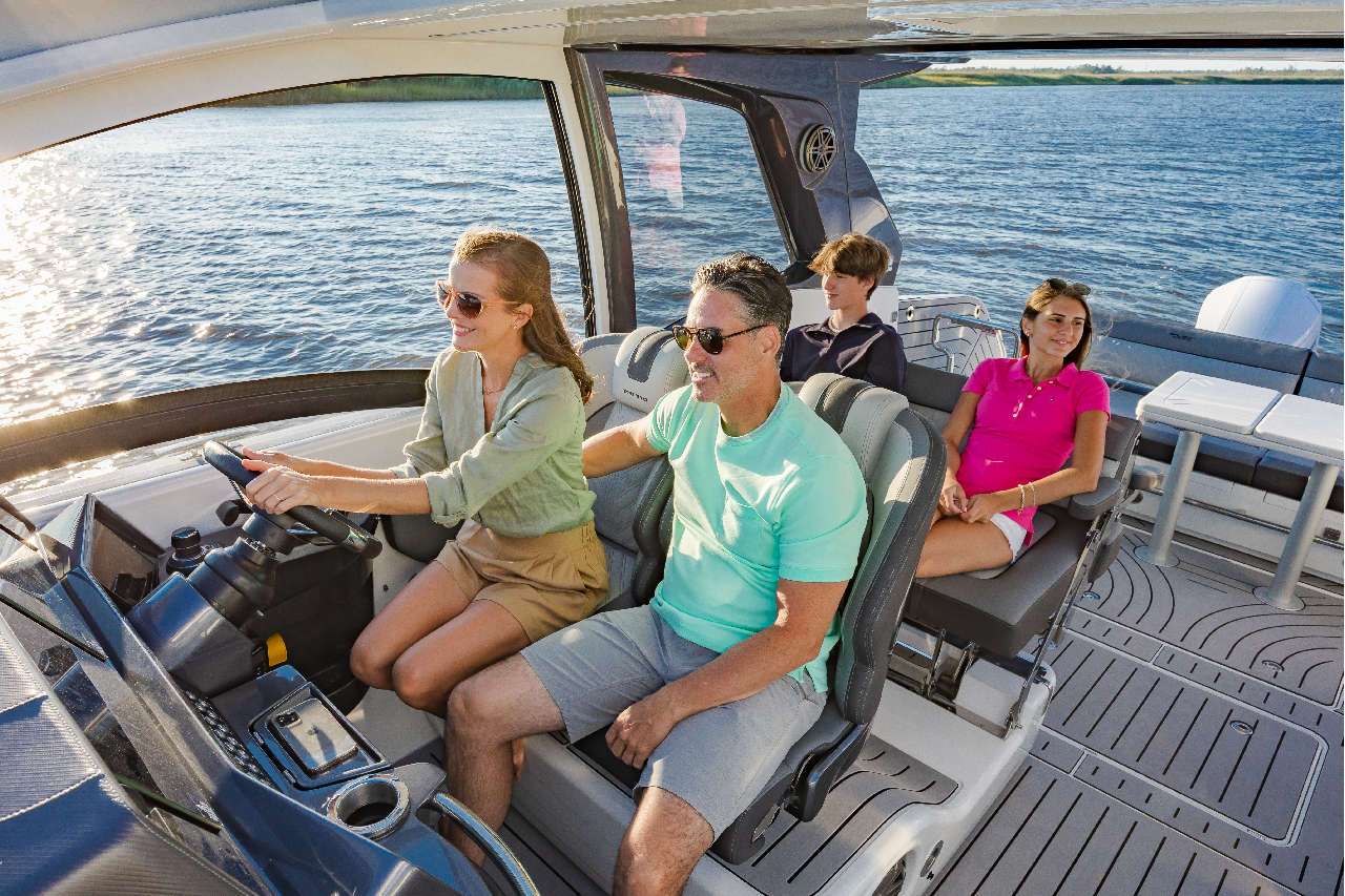 Galeon 375 GTO Lifestyle image 22