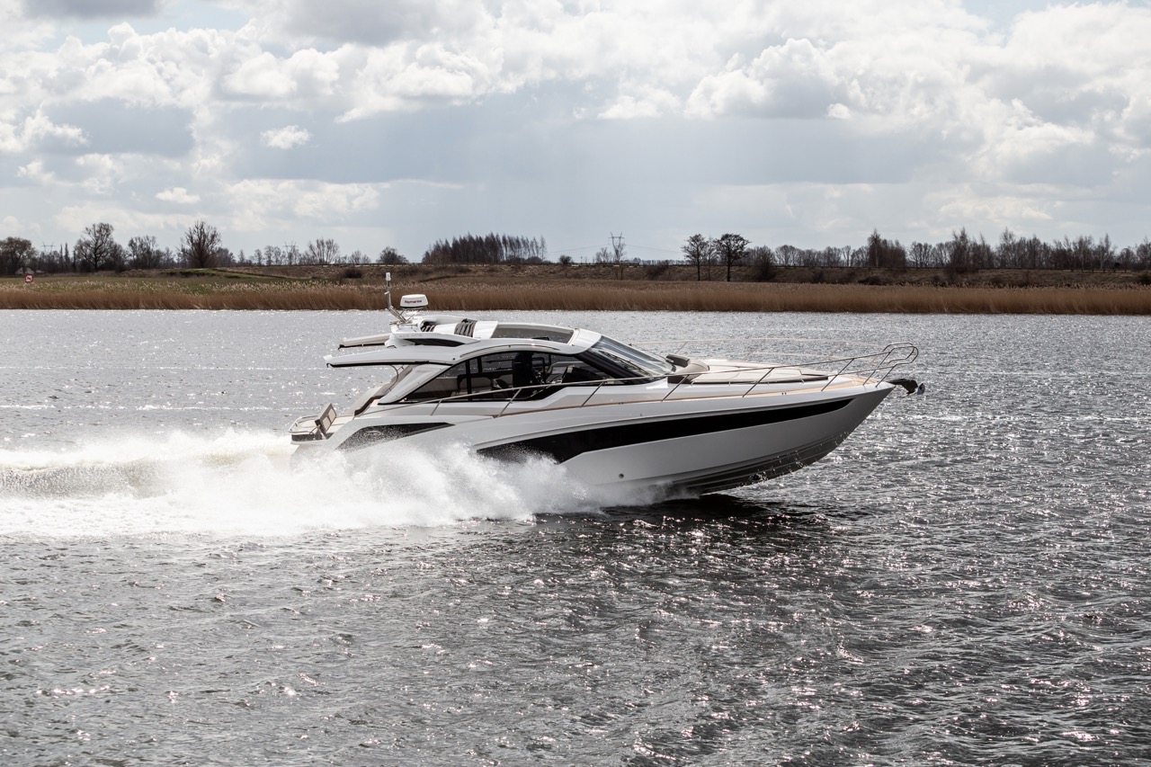Galeon 405 HTS External image 23