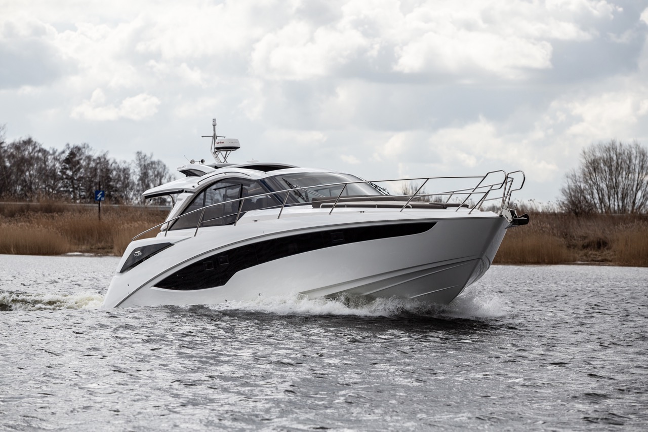 Galeon 405 HTS External image 26