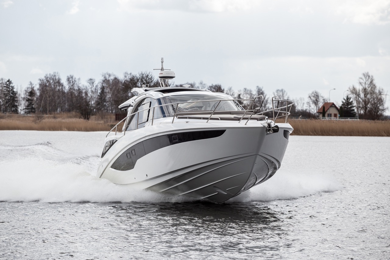 Galeon 405 HTS External image 30