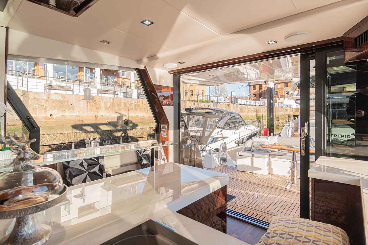 Galeon 500 FLY Internal image 6