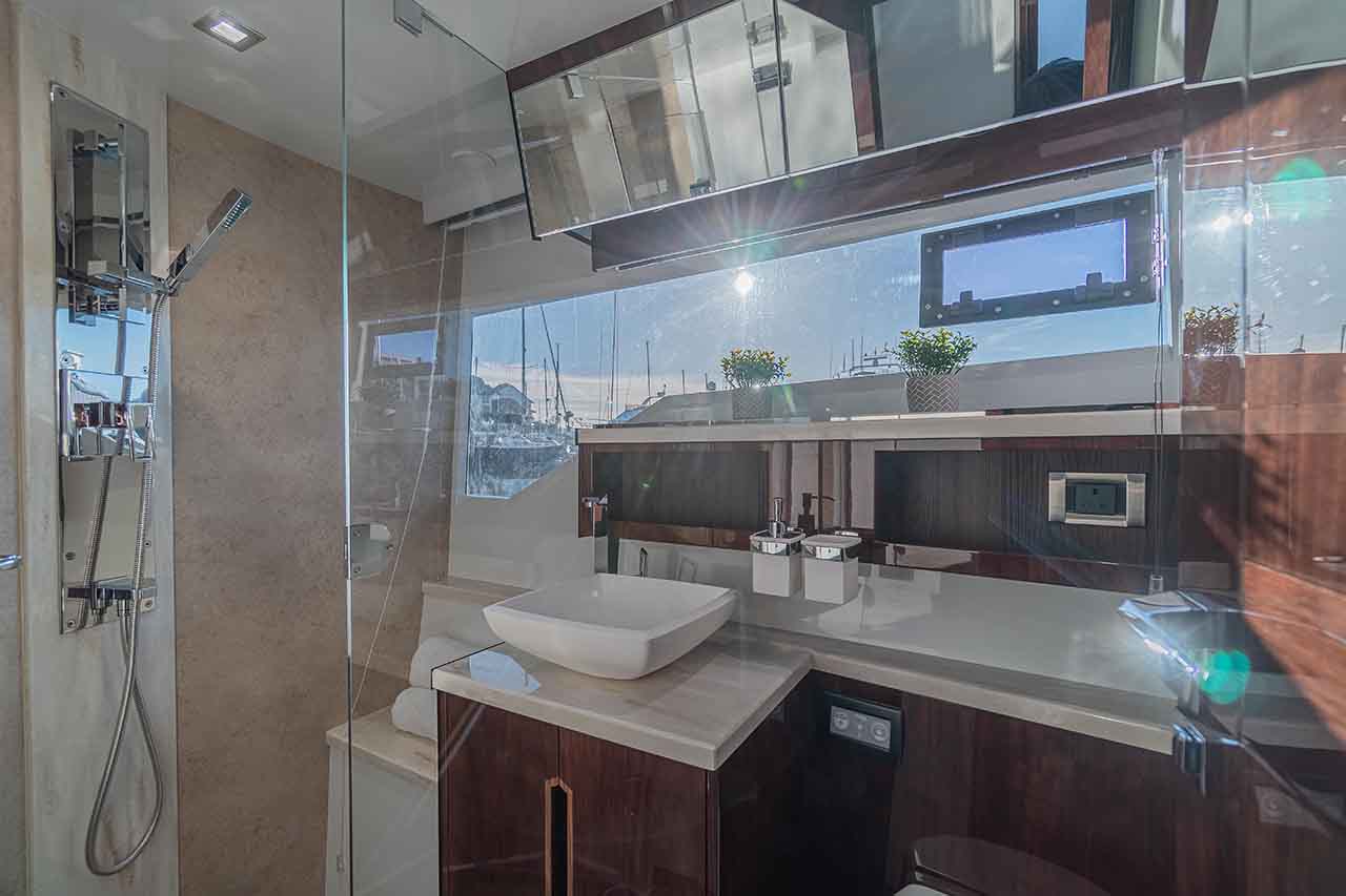 Galeon 500 FLY Internal image 16