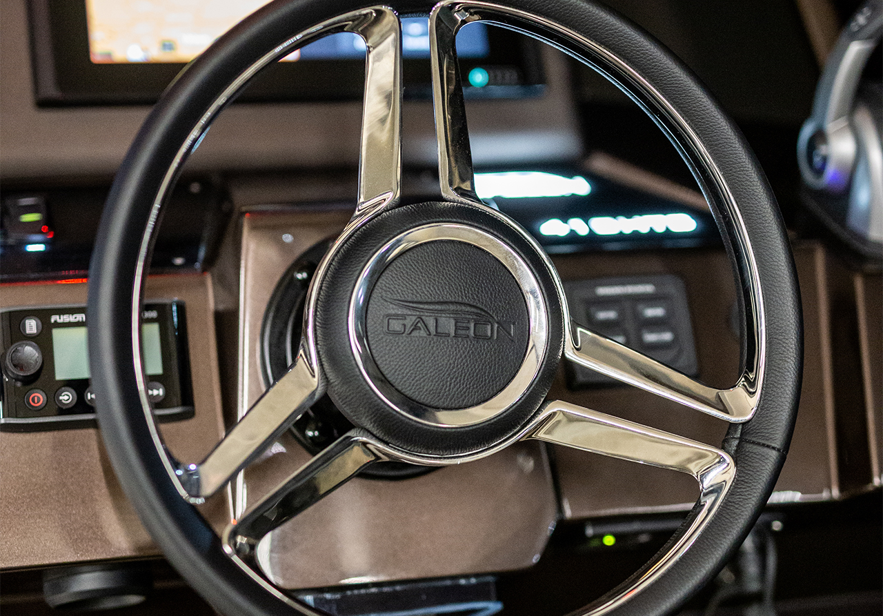 Galeon 410 HTC Interior Details image 25