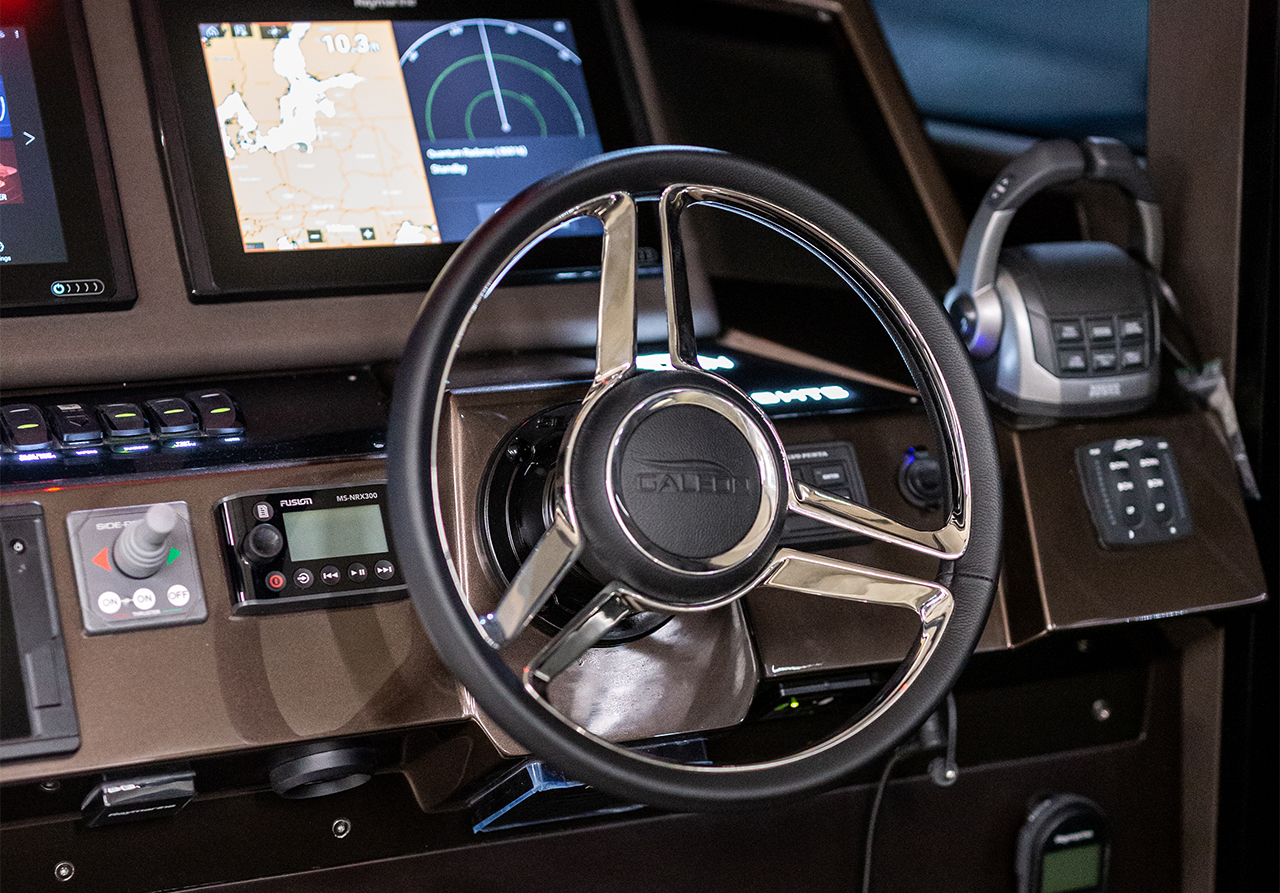 Galeon 410 HTC Interior Details image 29
