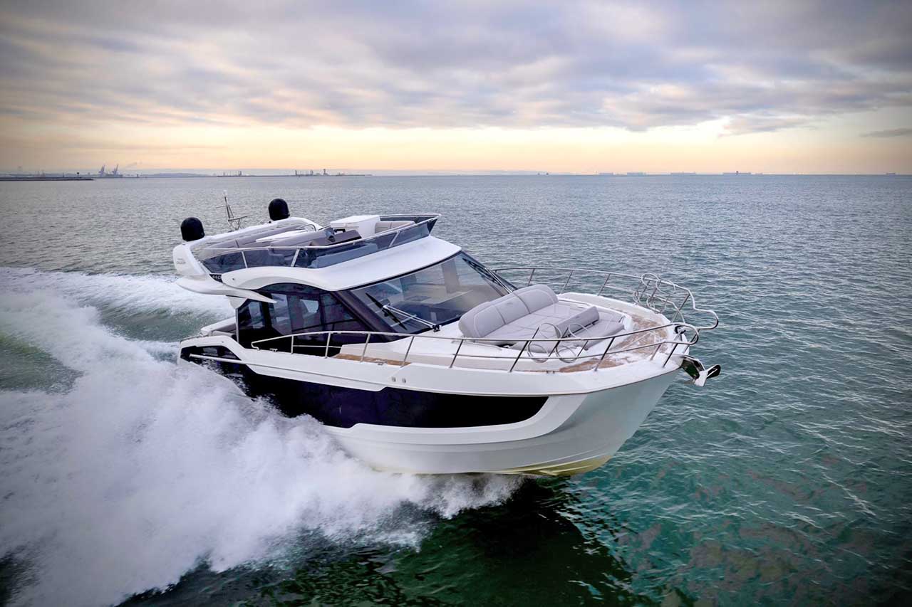 Galeon 440 FLY